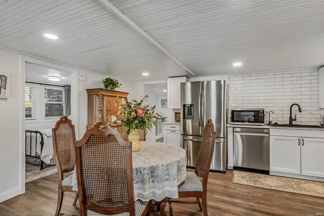 $765,000 | 456 Spring Beach Road, Rome City, IN 46784