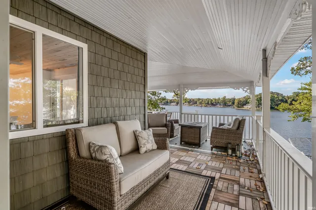 $765,000 | 456 Spring Beach Road, Rome City, IN 46784