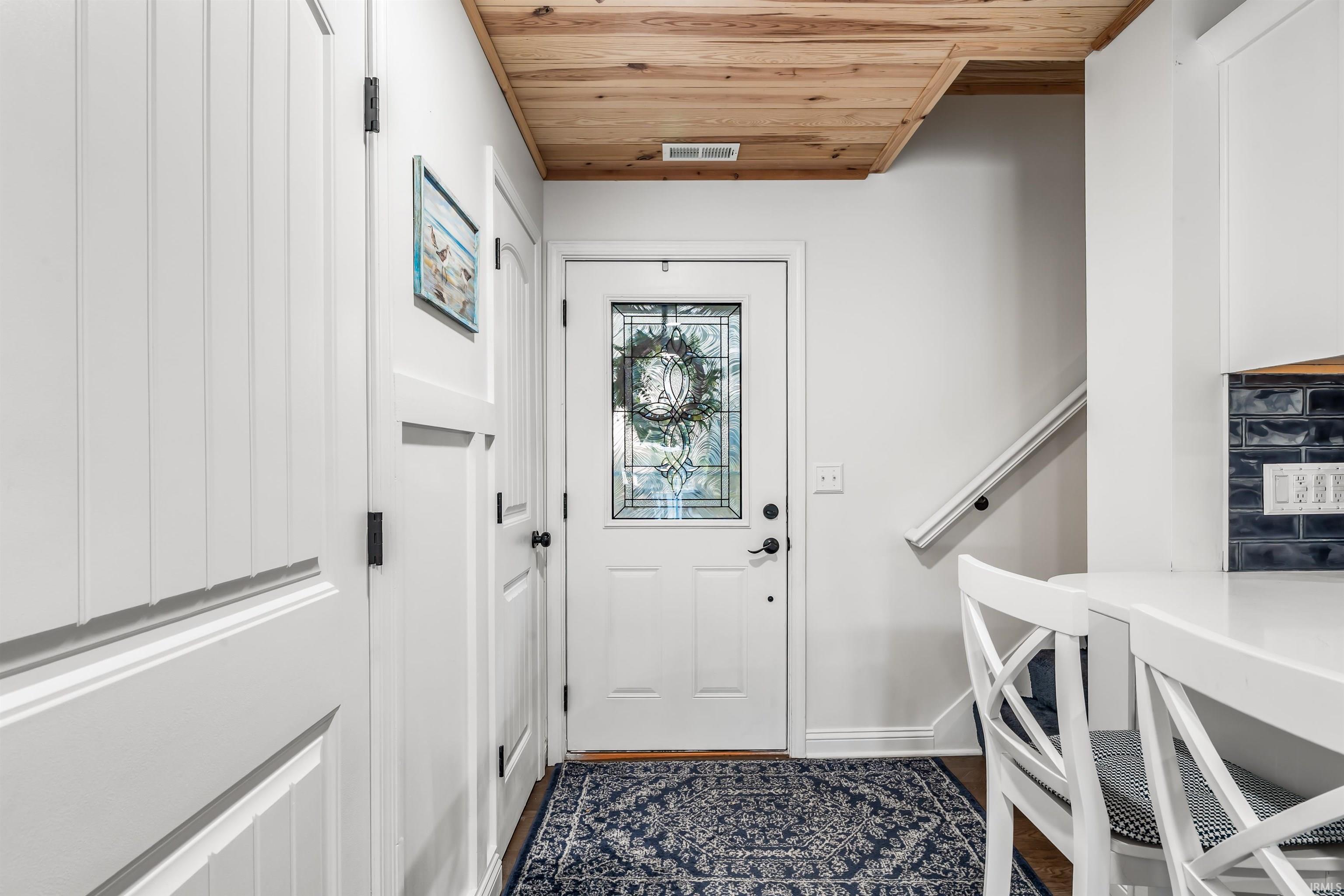 456 Spring Beach Road Rome City, IN 46784 - Photo 4 of 36