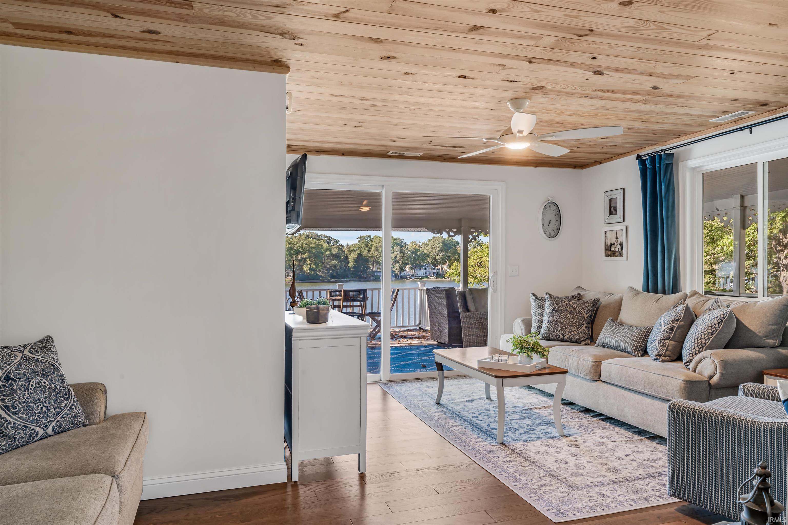 456 Spring Beach Road Rome City, IN 46784 - Photo 9 of 36