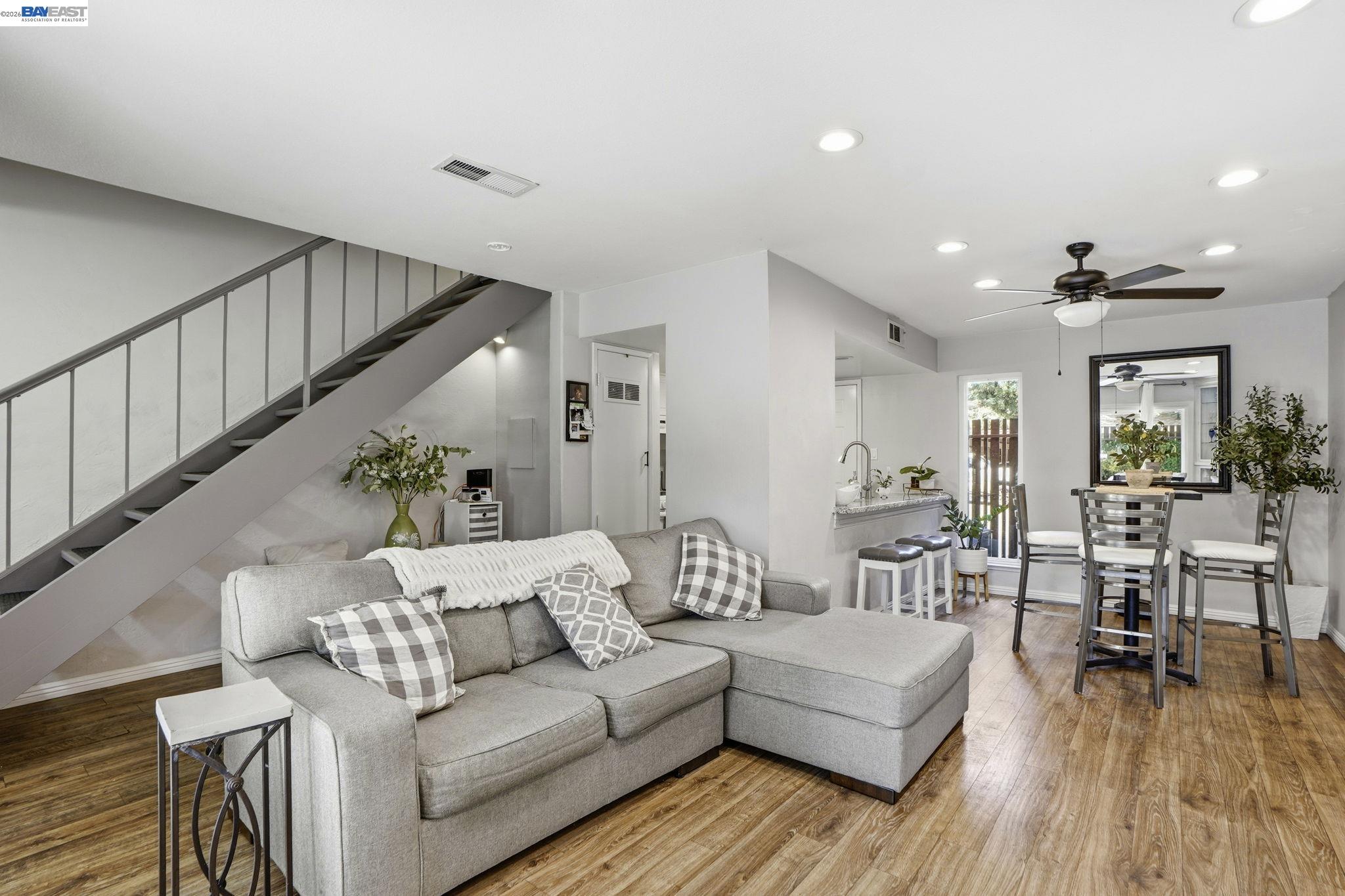 5505 Roundtree Drive, Unit B Concord, CA 94521 - Photo 5 of 29 a living room with furniture and wooden floor