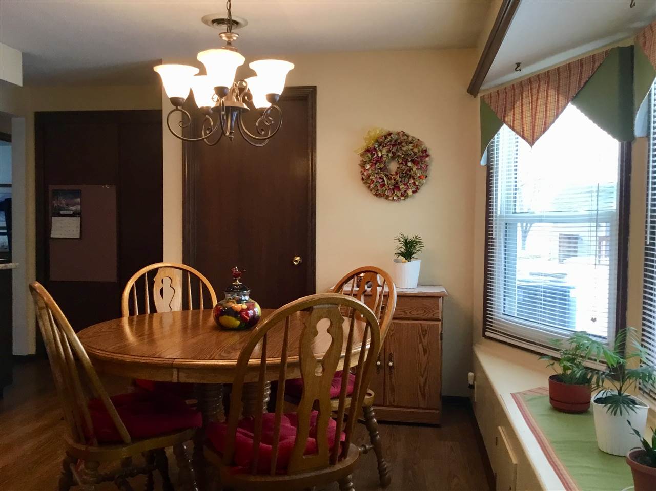 13615 East Ridgeview Court Grabill, IN 46741 - Photo 13 of 33 Gallery Image 13