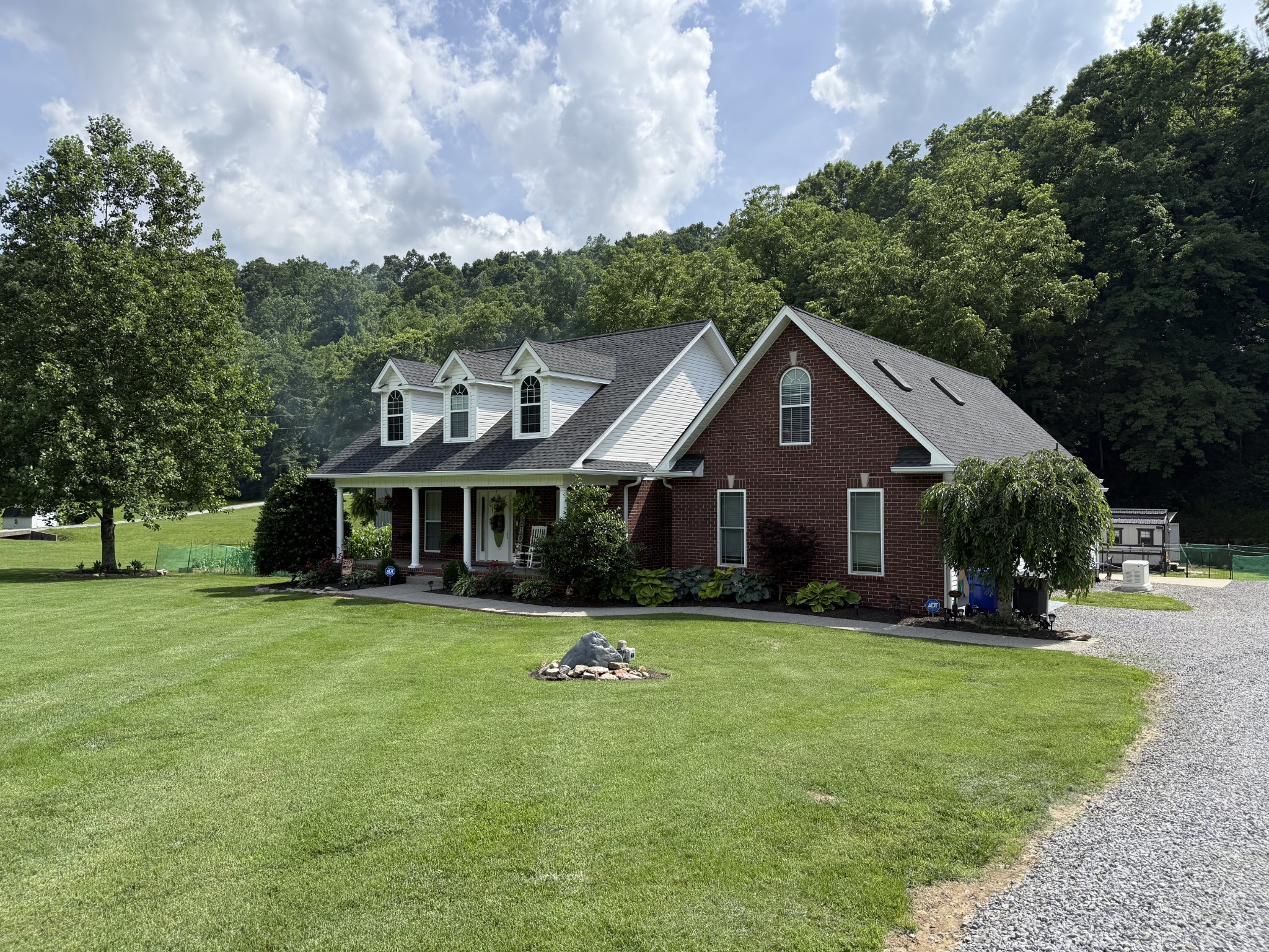 454 Campbell Hollow Road Bethpage, TN 37022 - Photo 4 of 6