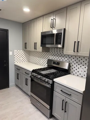 $459,000 | 239 East 20th Street, Tracy, CA 95376