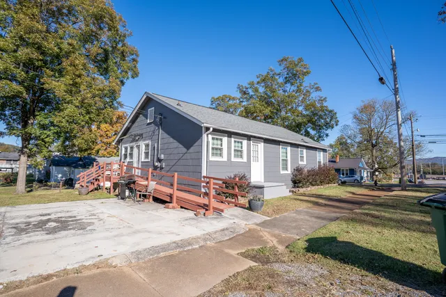 $344,000 | 618 Elm Avenue, South Pittsburg, TN 37380