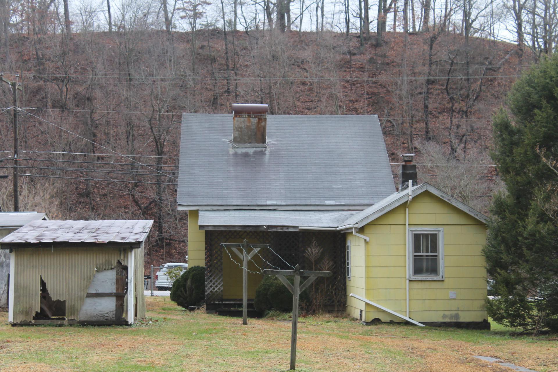 9711 Rich Patch Road Covington, VA 24426 - Photo 16 of 16 IMG_3395 dated