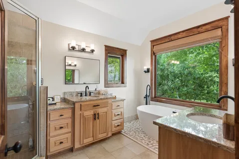 $2,099,000 | 1517 Laurel Lake Drive, Monteagle, TN 37356