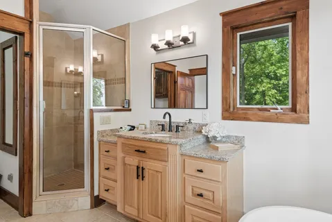 $2,099,000 | 1517 Laurel Lake Drive, Monteagle, TN 37356