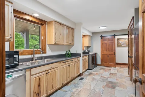 $2,099,000 | 1517 Laurel Lake Drive, Monteagle, TN 37356