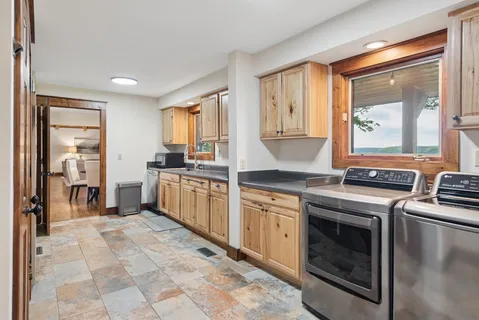 $2,099,000 | 1517 Laurel Lake Drive, Monteagle, TN 37356