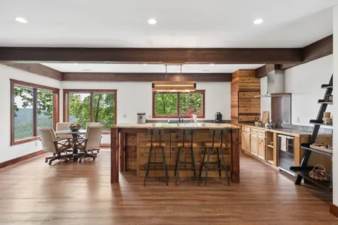$2,099,000 | 1517 Laurel Lake Drive, Monteagle, TN 37356
