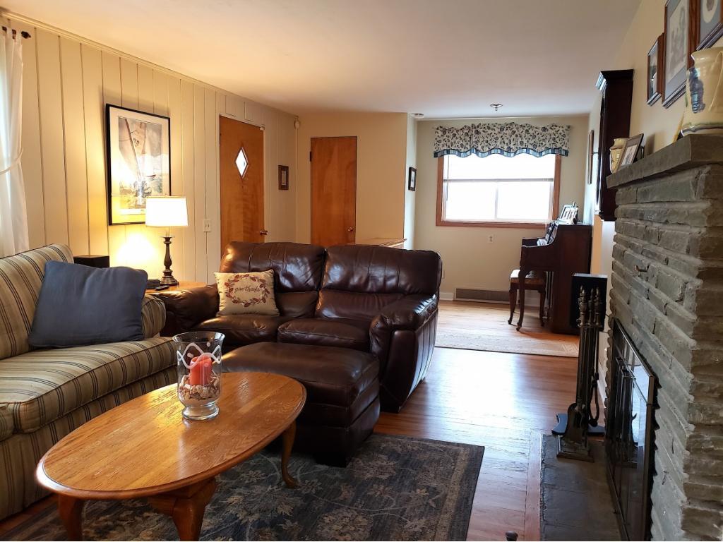 1657 Rita Road Vestal, NY 13850 - Photo 3 of 18 Gallery Image 3