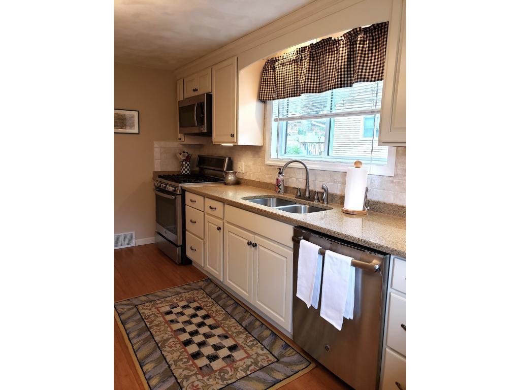 1657 Rita Road Vestal, NY 13850 - Photo 10 of 18 Gallery Image 10
