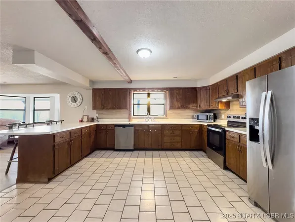 $328,900 | 5080 Highway 7, Montreal, MO 65591