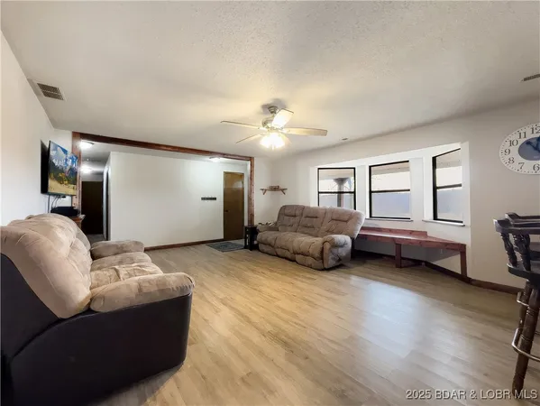 $328,900 | 5080 Highway 7, Montreal, MO 65591