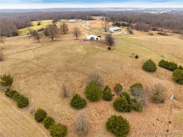$374,900 | 5080 Highway 7, Montreal, MO 65591