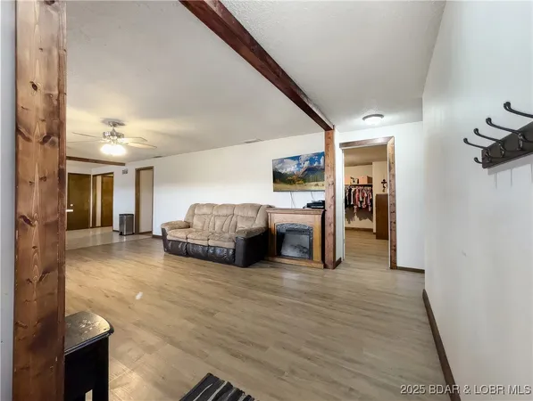 $328,900 | 5080 Highway 7, Montreal, MO 65591
