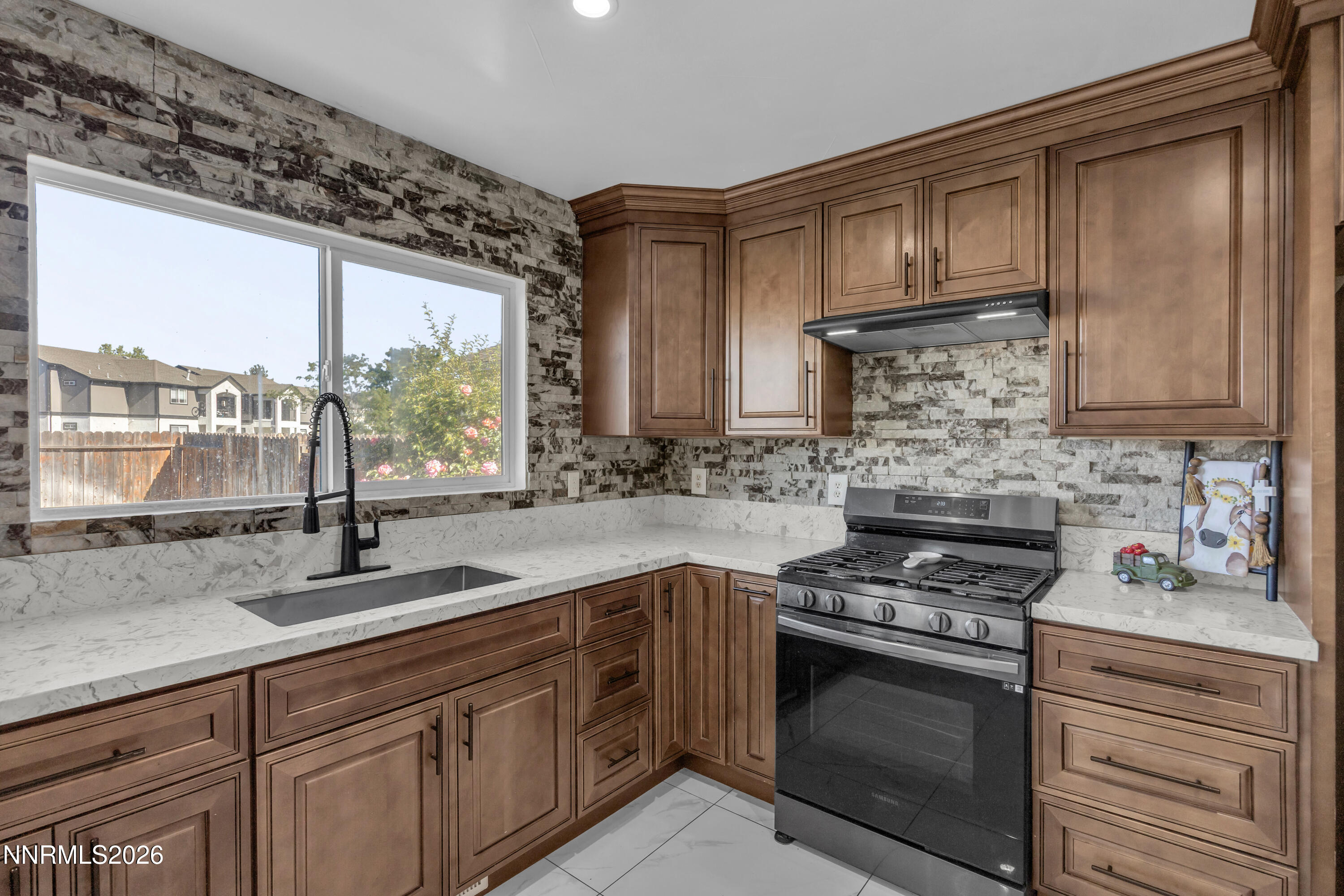 9574 Canyon Meadows Drive Reno, NV 89506 - Photo 13 of 31 IMG_0936