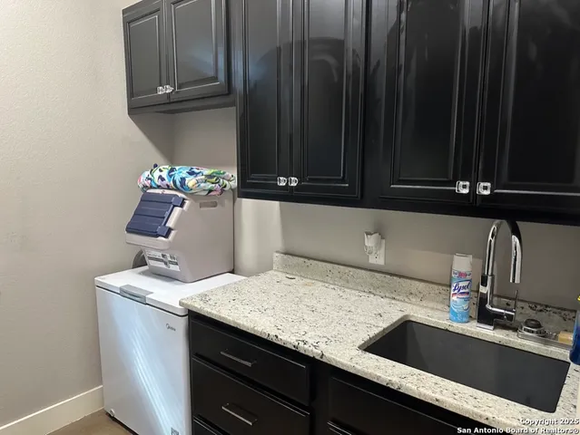 $1,350,000 | 4947 Farm To Market 2200, Hondo, TX 78861