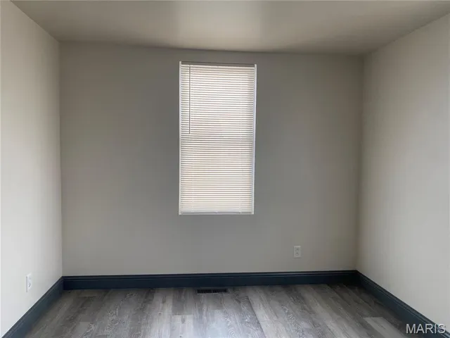 $139,900 | 2020 6th Street, Madison, IL 62060