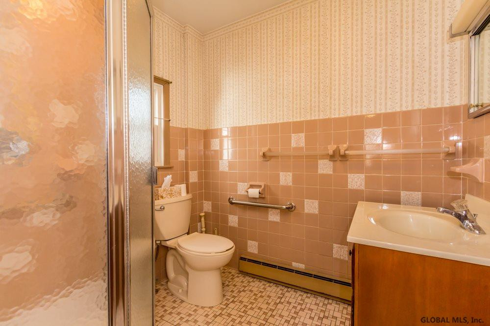 77 Schermerhorn Road Rotterdam, NY 12306 - Photo 14 of 25 Photo 14