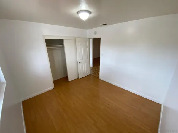 $3,945 | 864 Glencoe Drive, San Diego, CA 92114