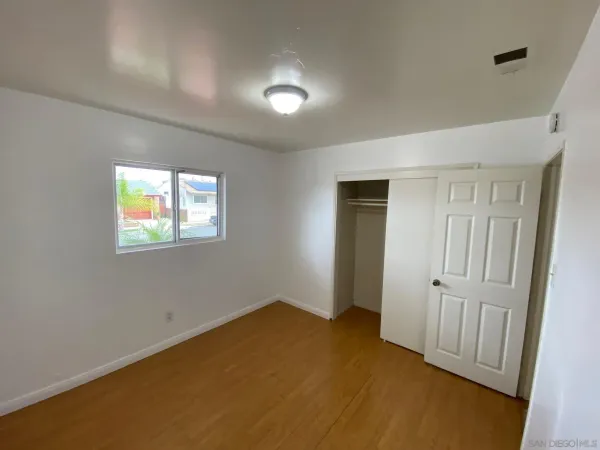 $3,945 | 864 Glencoe Drive, San Diego, CA 92114