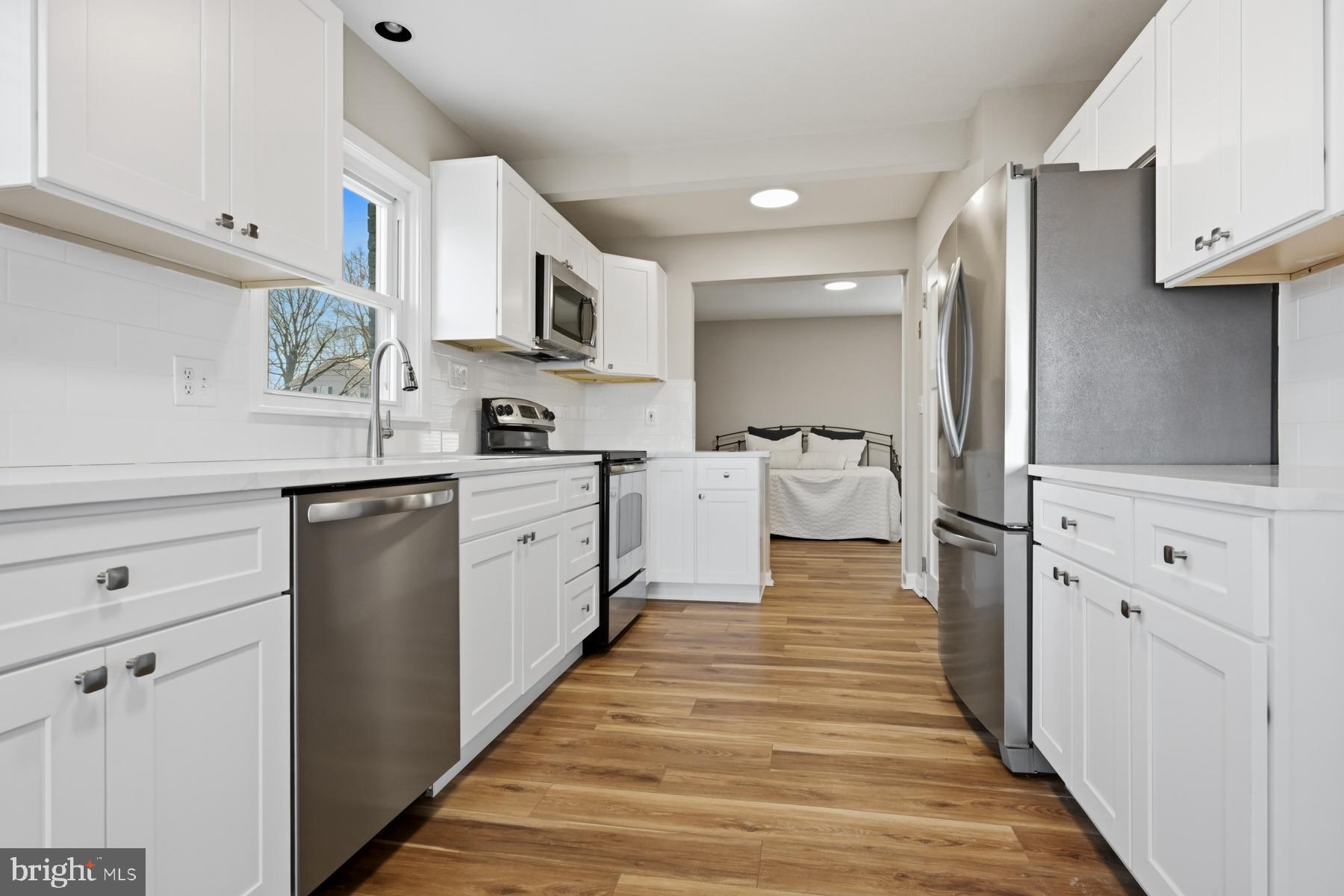 3476 South River Terrace Edgewater, MD 21037 - Photo 12 of 65 Kitchen