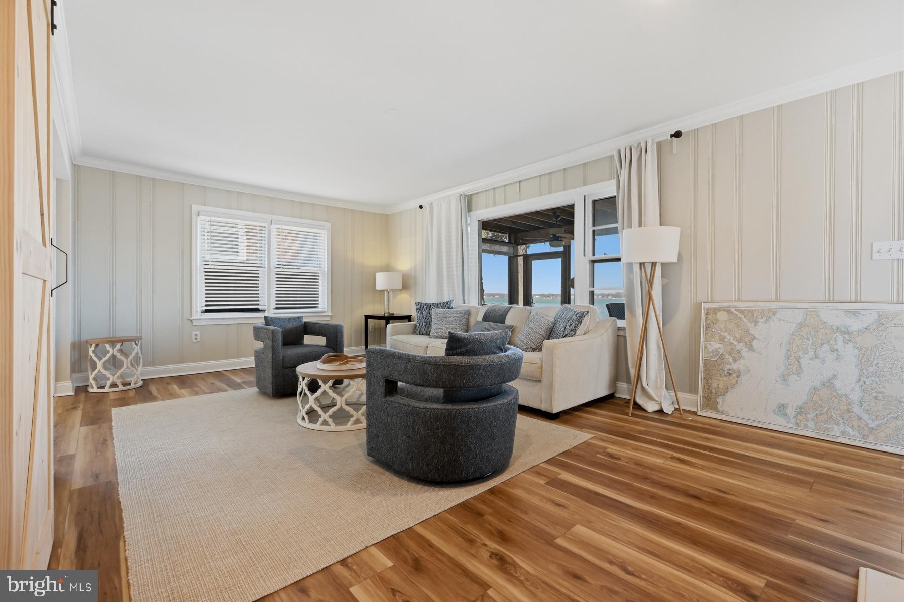 3476 South River Terrace Edgewater, MD 21037 - Photo 19 of 65 Family Room