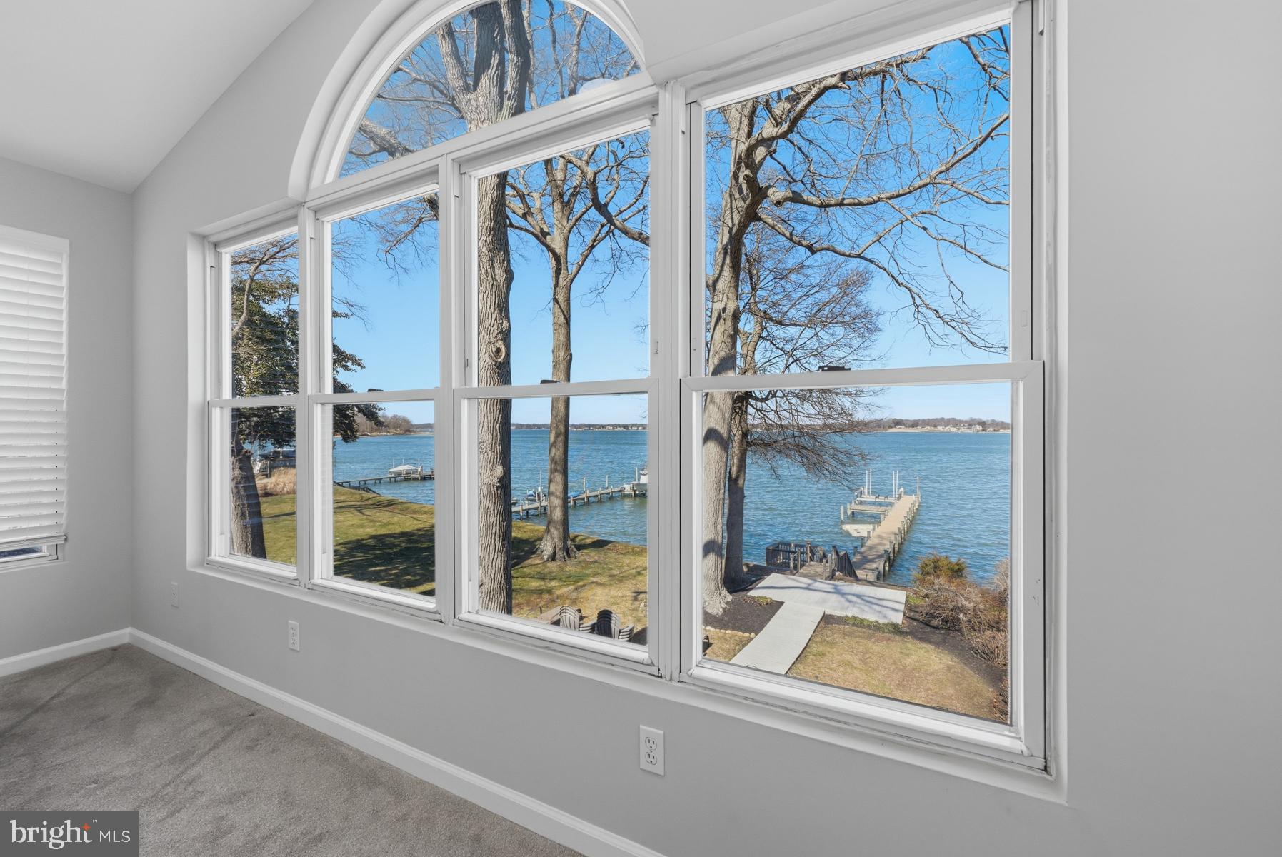 3476 South River Terrace Edgewater, MD 21037 - Photo 31 of 65 Primary Bedroom View