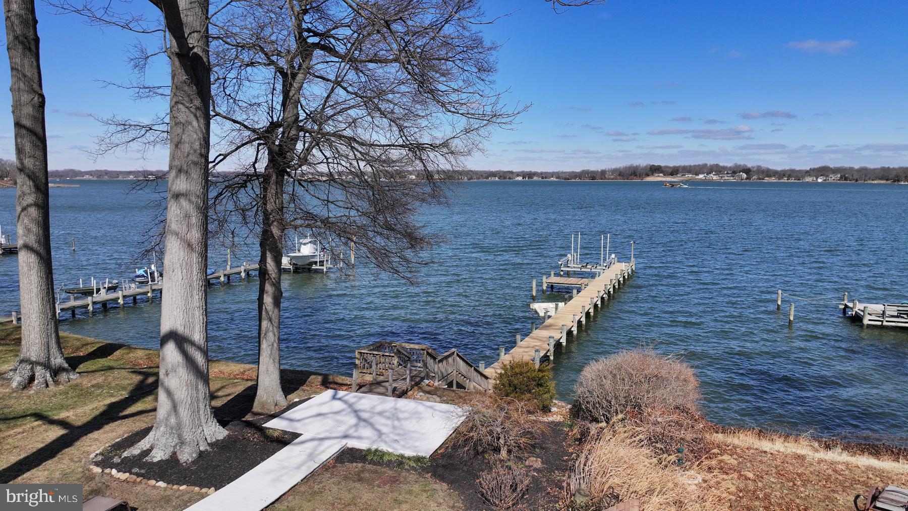 3476 South River Terrace Edgewater, MD 21037 - Photo 49 of 65 Deck to Private Pier