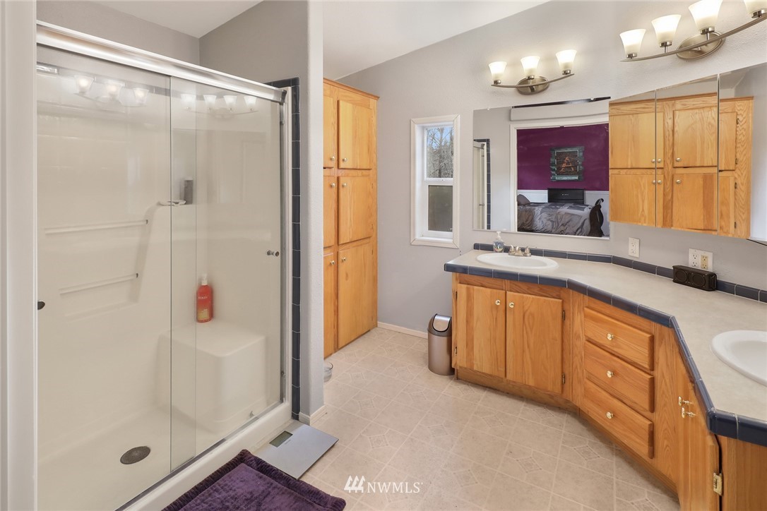 194 Lake Samish Road Bellingham, WA 98229 - Photo 16 of 40 Gallery Image 16
