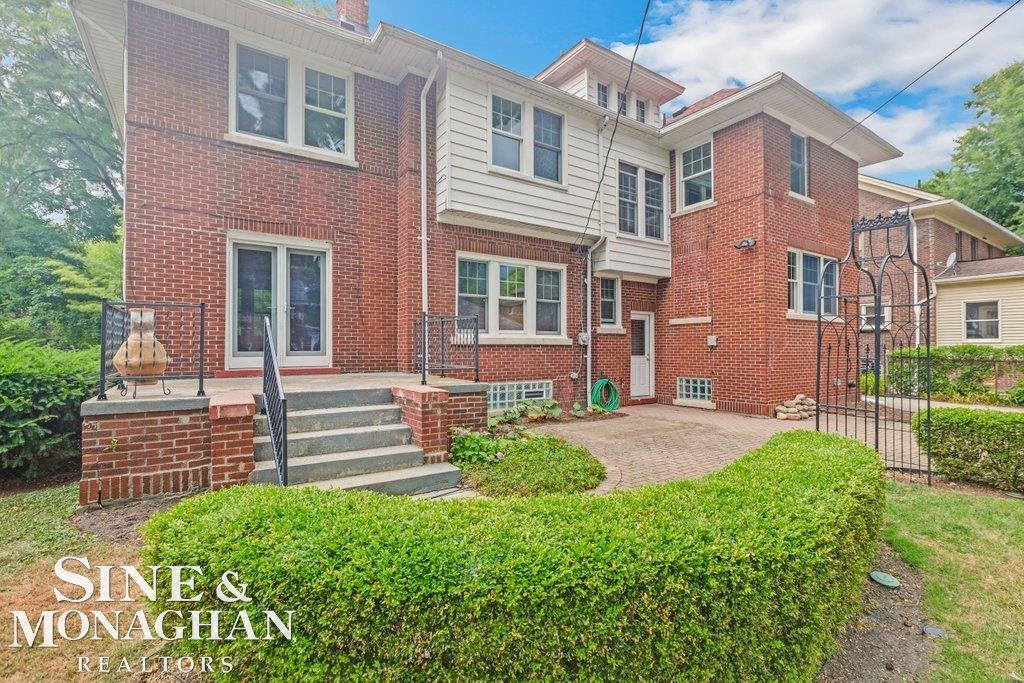 962 Pemberton Road Grosse Pointe, MI 48230 - Photo 35 of 38 50085609-34.JPG