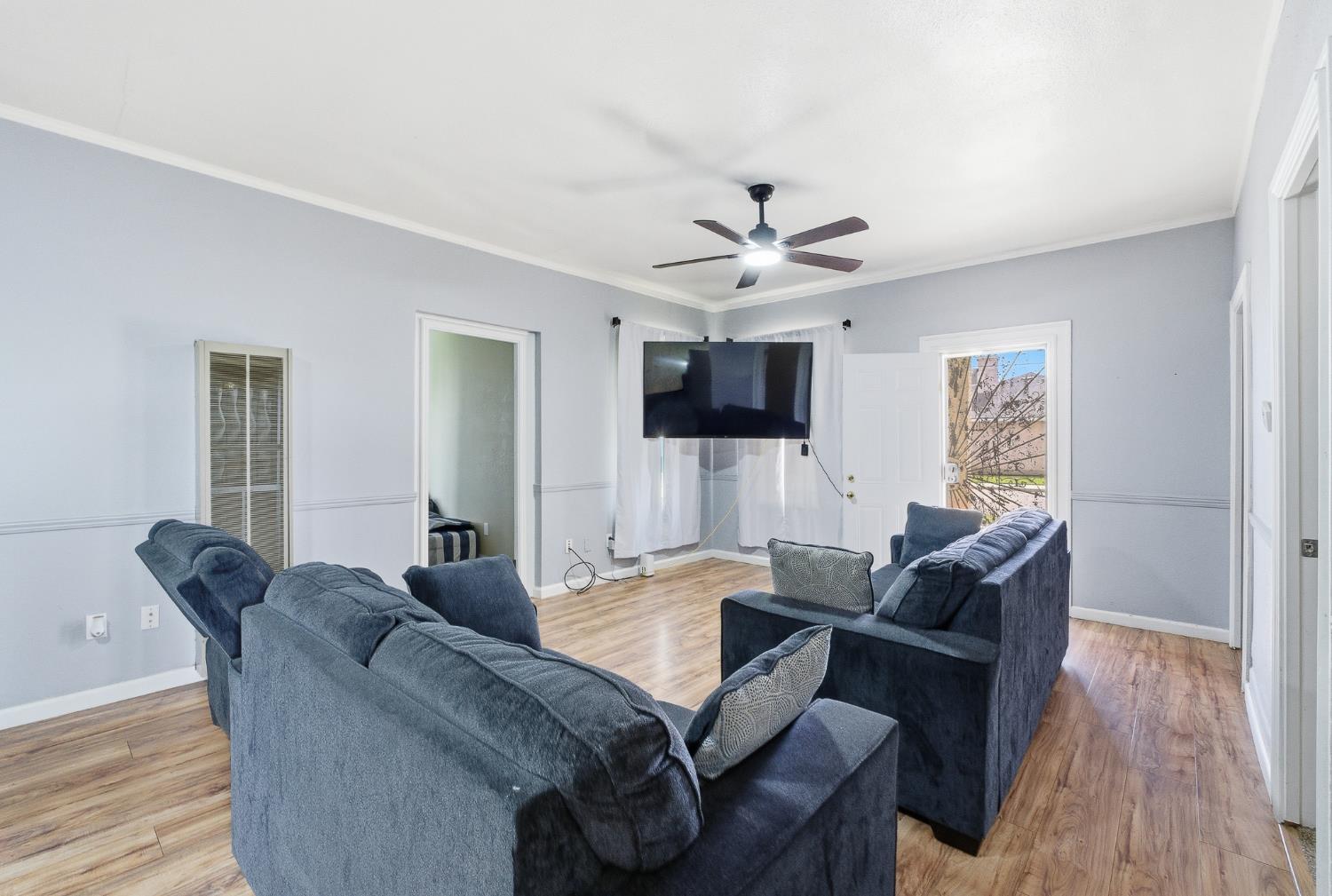 1920 9th Street Sanger, CA 93657 - Photo 11 of 34