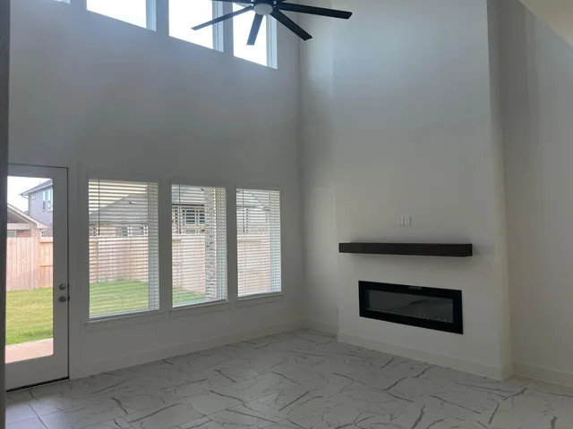 $3,400 | 31815 Pecan Mdw Lane, Fulshear, TX 77441