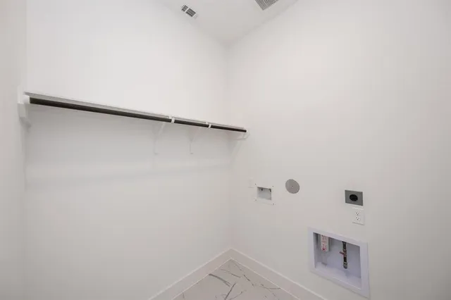 $3,400 | 31815 Pecan Mdw Lane, Fulshear, TX 77441