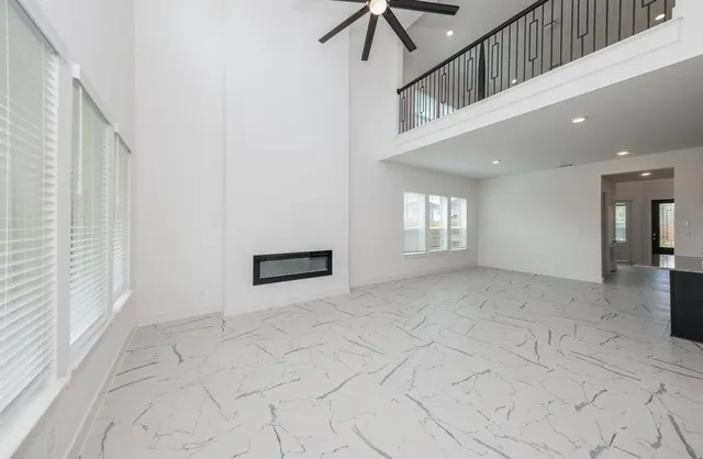 $3,400 | 31815 Pecan Mdw Lane, Fulshear, TX 77441