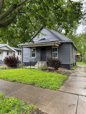 $25,000 | 1166 East Walnut Street, Decatur, IL 62526