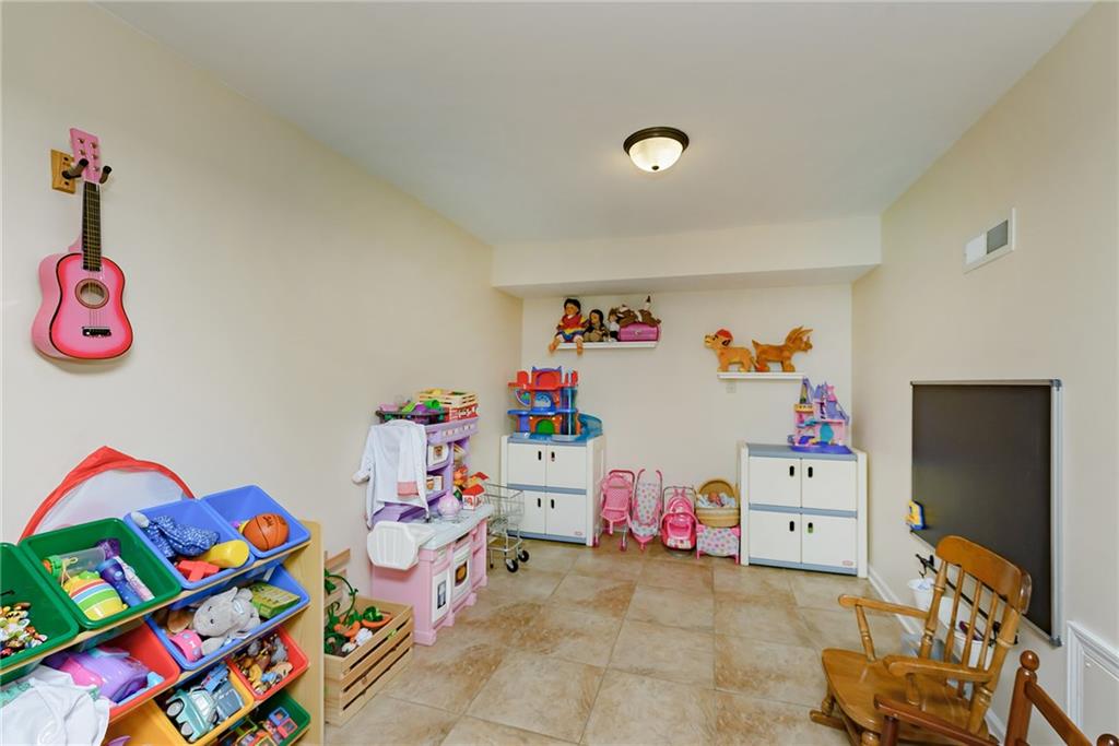 261 Blue Ridge Road Indianapolis, IN 46208 - Photo 23 of 29