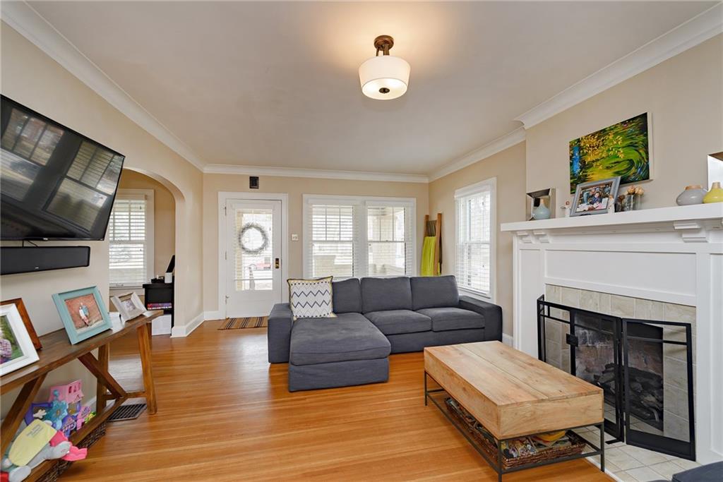 261 Blue Ridge Road Indianapolis, IN 46208 - Photo 4 of 29