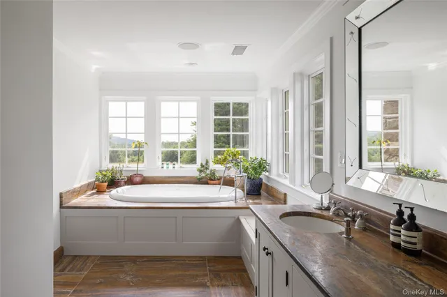 $3,995,000 | 167 New Concord Road, Chatham, NY 12060