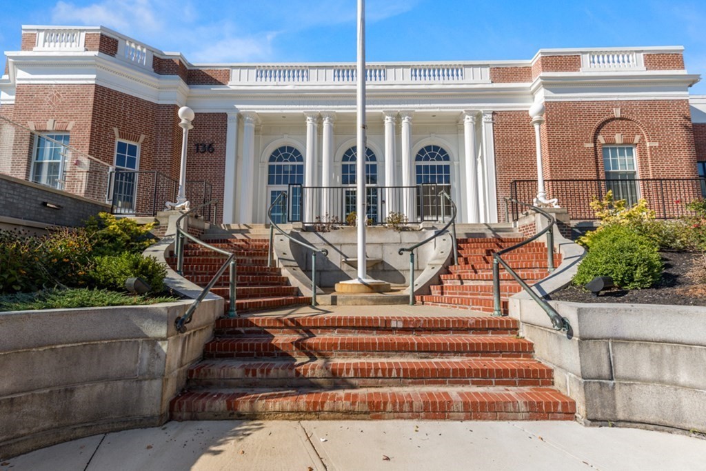 8 Sanborn Street, Unit 1009 Reading, MA 01867 - Photo 30 of 30 a view of a building with stairs
