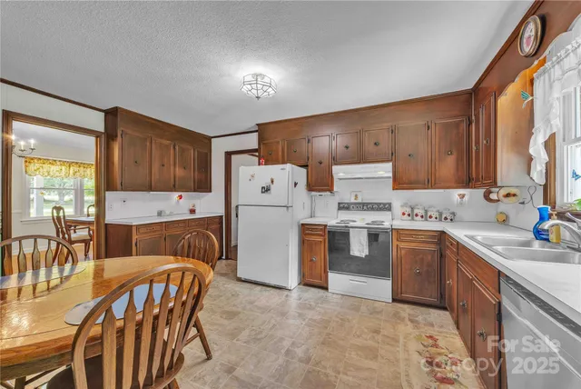 $415,000 | 137 Proust Road, Statesville, NC 28625