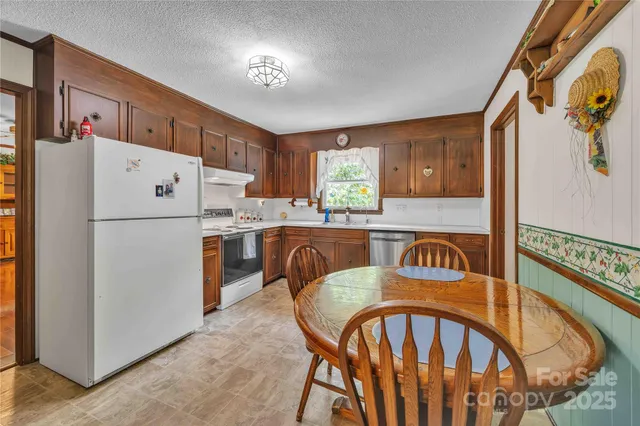 $415,000 | 137 Proust Road, Statesville, NC 28625