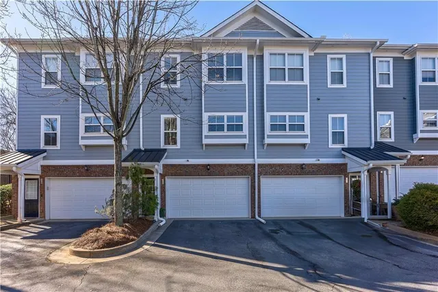 a front view of house with yard