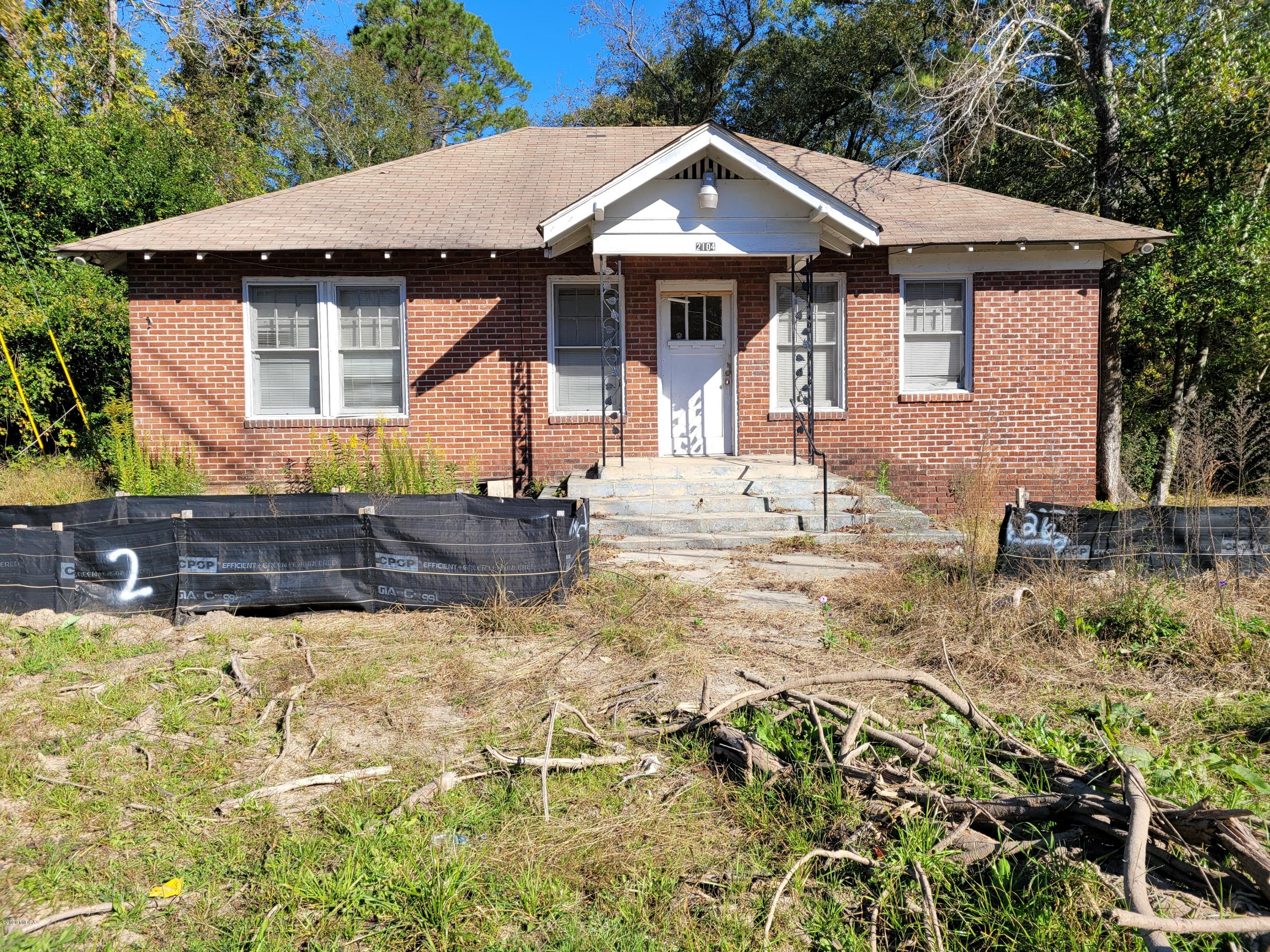 2104 Jeffersonville Road Macon, GA 31217 - Photo 1 of 13 Front