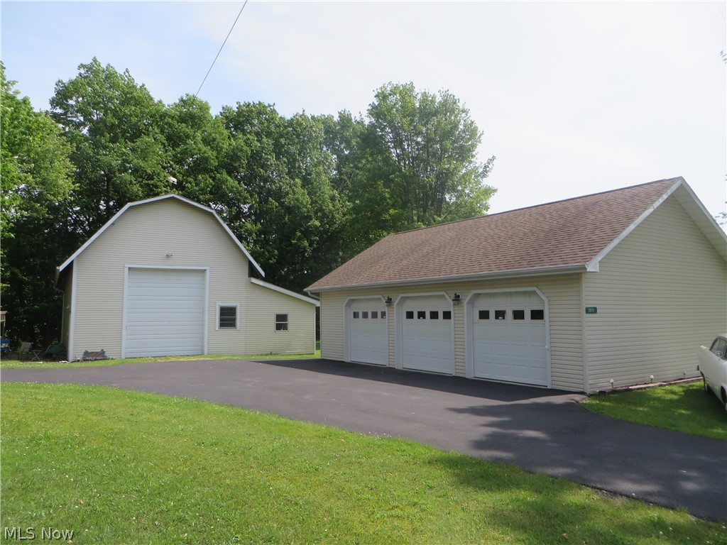 2011 South Denmark Road Jefferson, OH 44047 - Photo 5 of 35 Gallery Image 5
