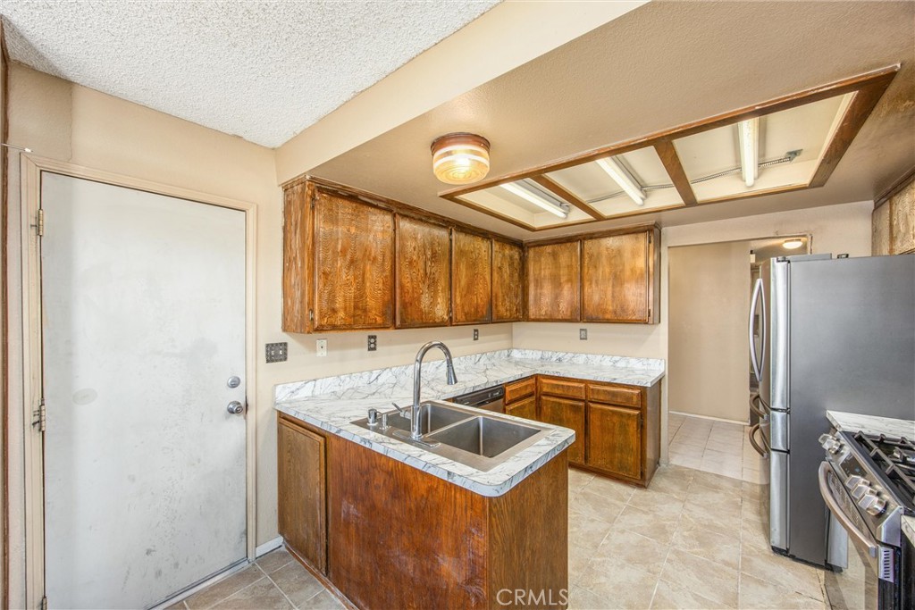 14742 Rivers Edge Road Helendale, CA 92342 - Photo 15 of 39 Gallery Image 15