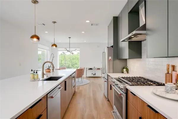 $4,250 | 1208 Luna Street, Unit 1, Austin, TX 78721