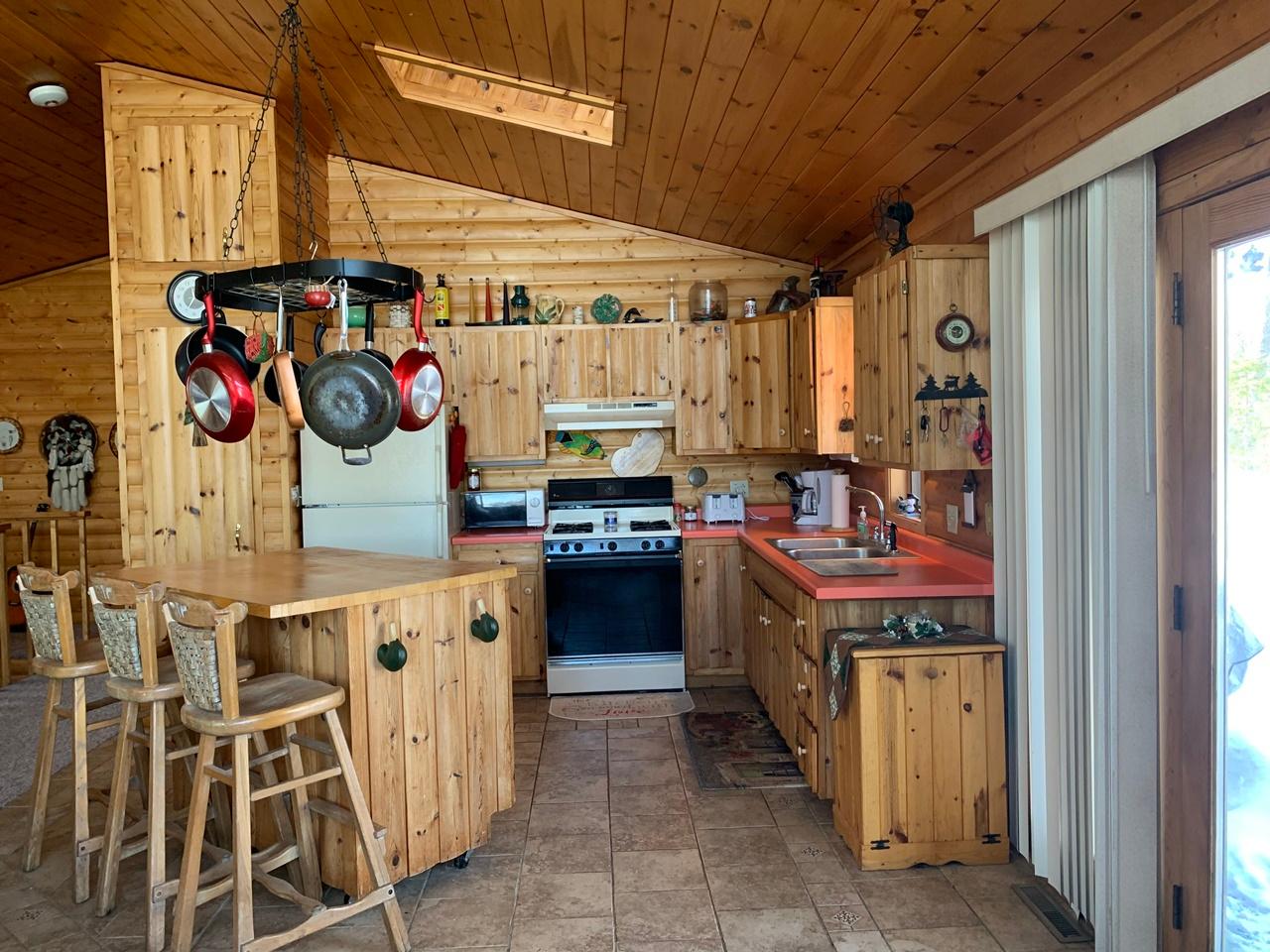13840 Ilg Road Manitowish Waters, WI 54545 - Photo 8 of 38 Gallery Image 8
